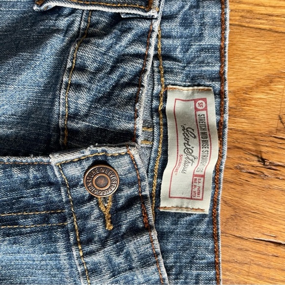 Signature by Levi Strauss Mid Rise Straight Jeans – Women’s Misses Size 6 - Picture 6 of 9